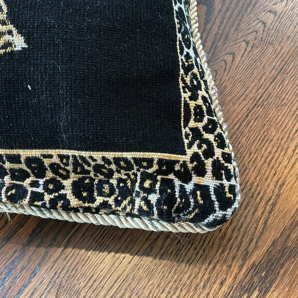 Vintage Leopard Tapestry Throw‎ Pillow 16